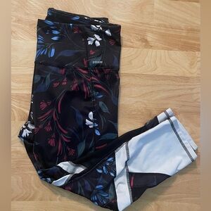 RBX floral active workout leggings size Medium